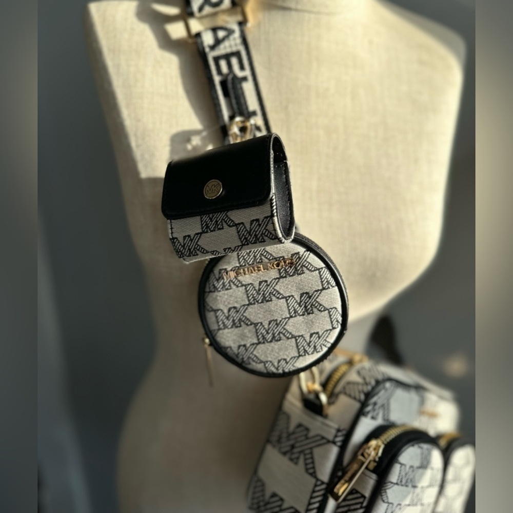 Michael Kors Jacquard Jet Set travel crossbody black tech pocket pouches multi - Picture 4 of 12